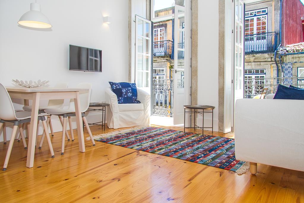 Liiiving In Porto | Blue Flower Apartment Esterno foto